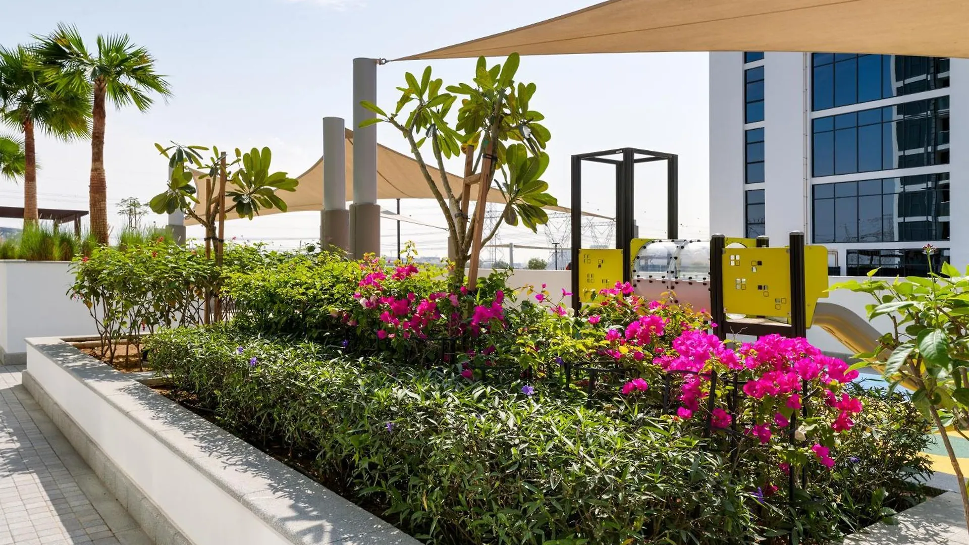 Amazing Studio In Azizi Riviera 9,City & Pool View Dubaï Appartement